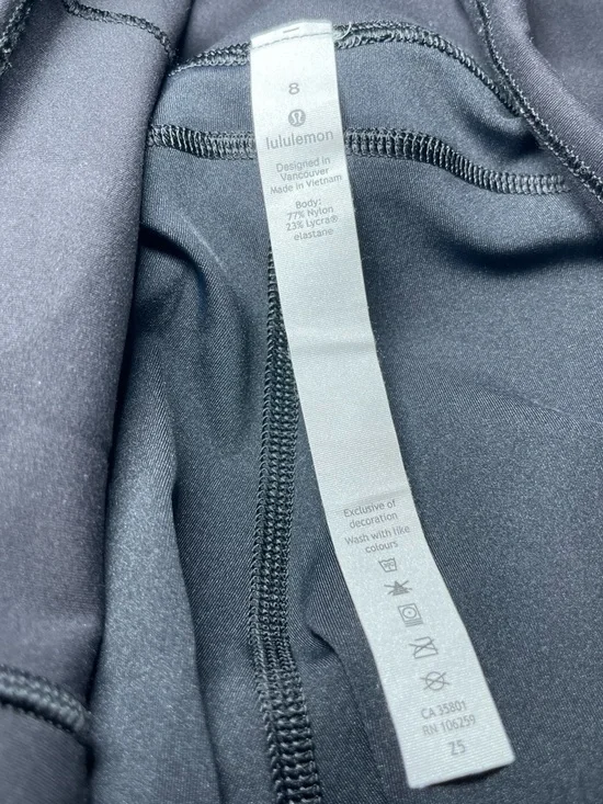 Lululemon In Movement Tight 25” Everlux Black Leggings Size 8 Ankle Length - Picture 15 of 16